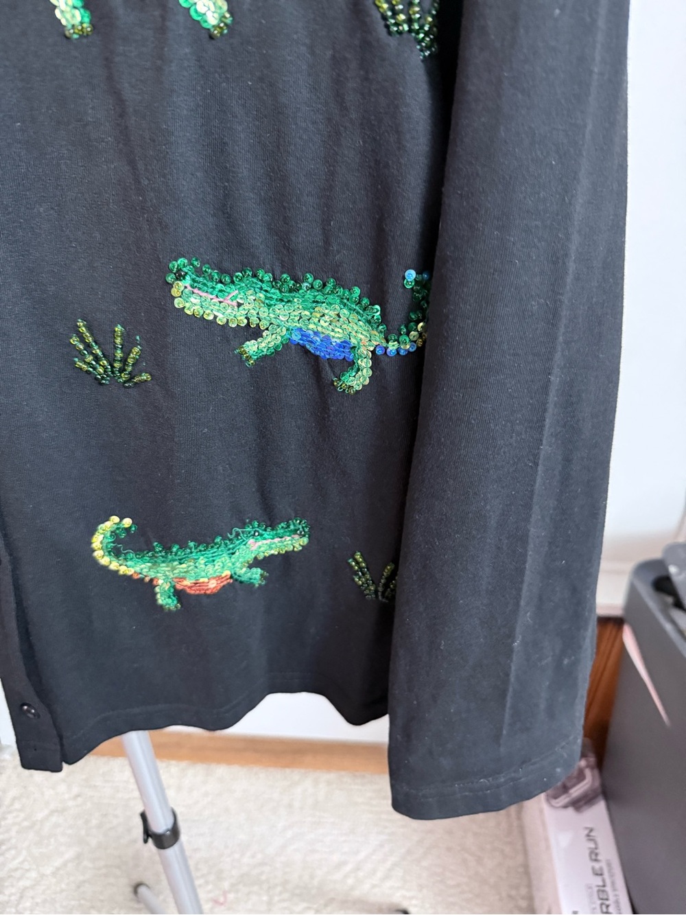 VTG Y2K black Emma Tricot cardigan sequin alligators beaded grass button up L - Picture 8 of 10